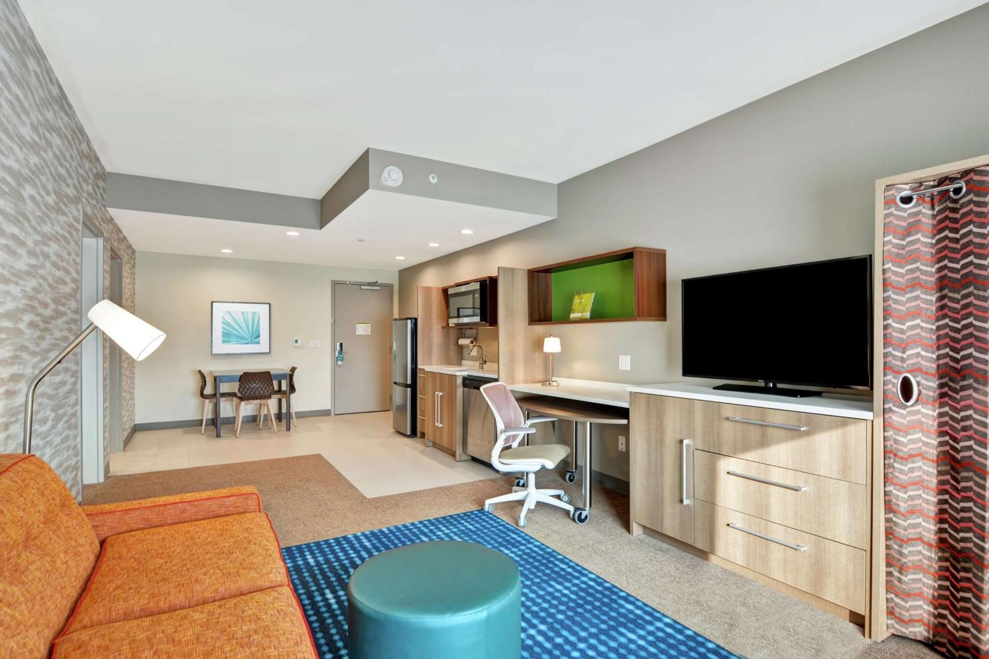 Home2 Suites By Hilton Charlotte Piper Glen Екстериор снимка