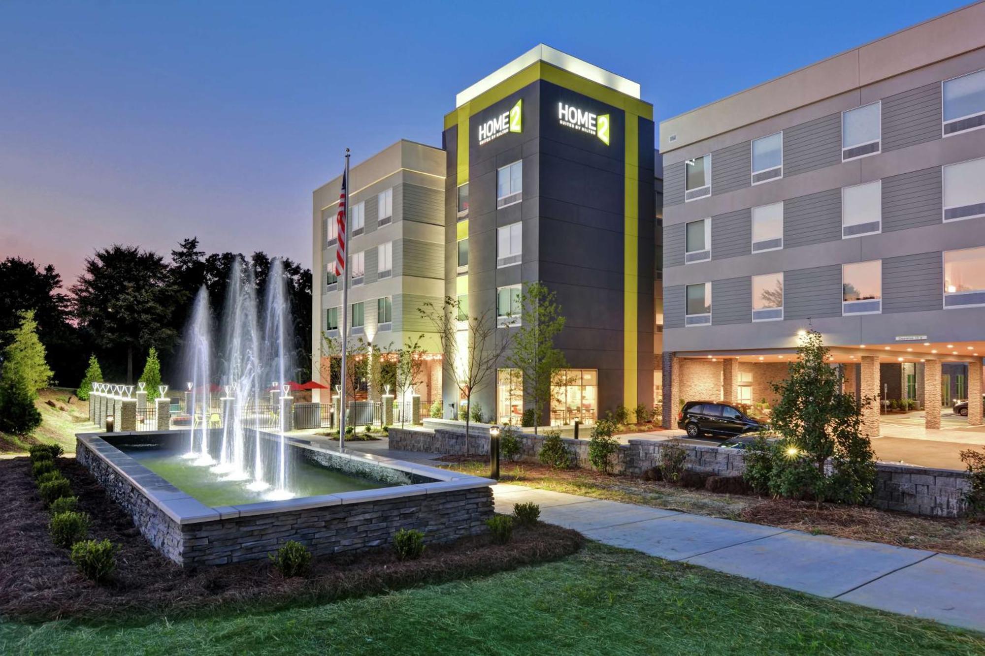 Home2 Suites By Hilton Charlotte Piper Glen Екстериор снимка